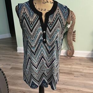 Zigzag Pattern Sleeveless Blouse - Blue and Black
